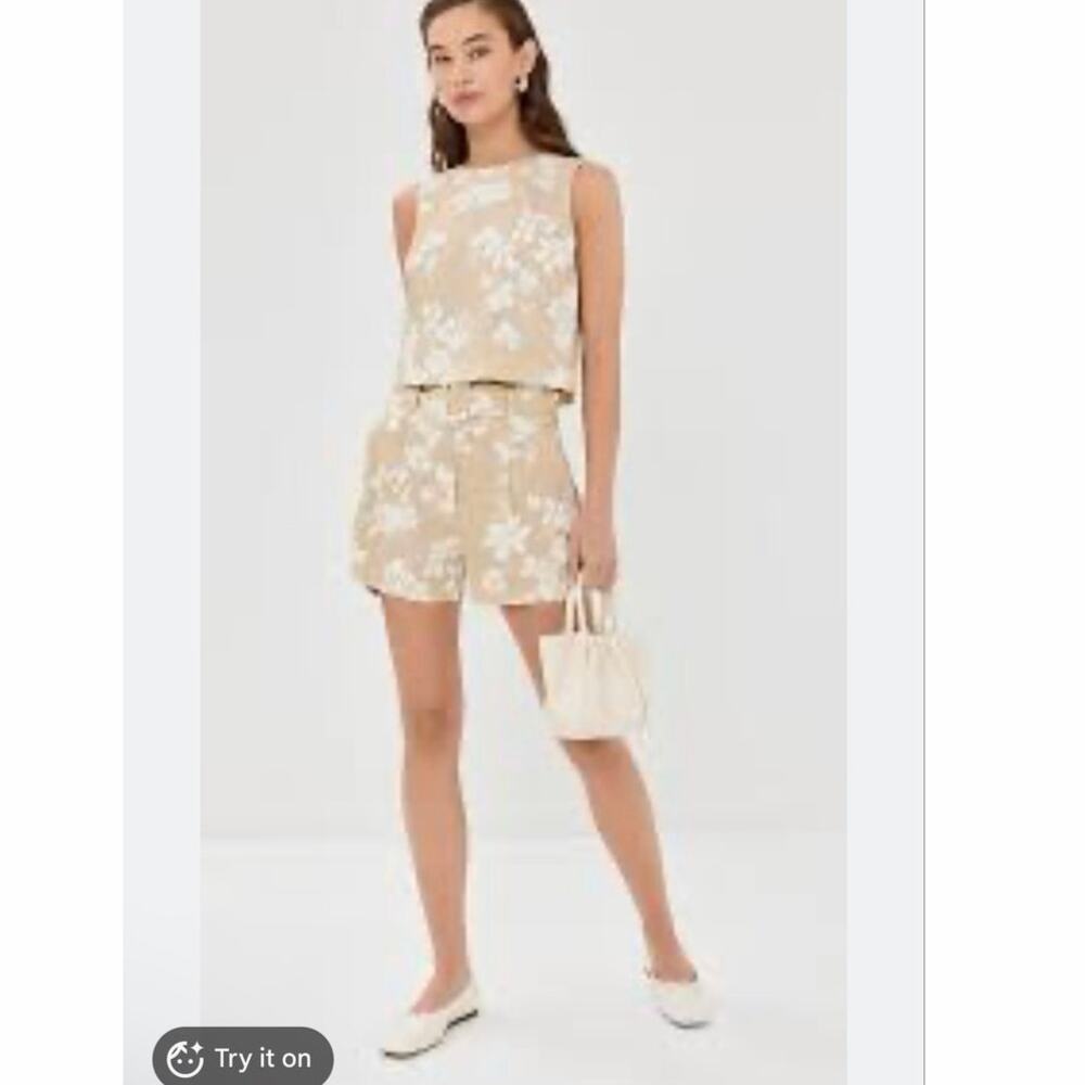 Veronica Beard Linen Shorts set
